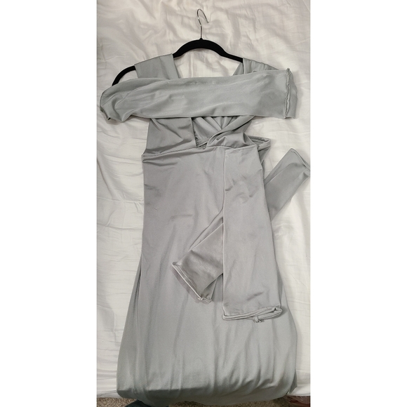 Custom dress - Picture 3 of 5